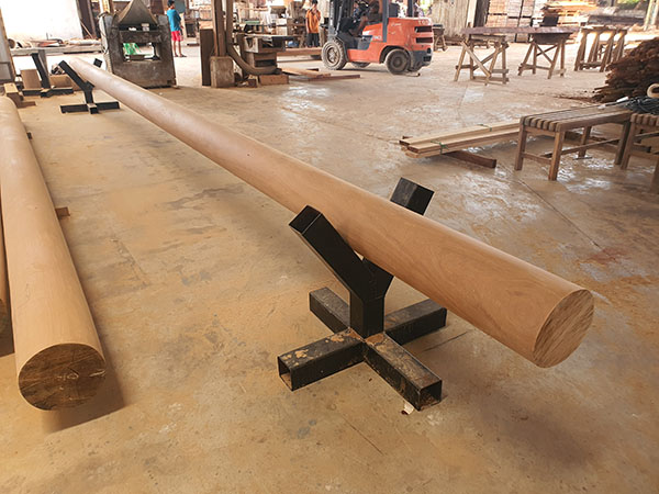 BALAU Wooden Pole